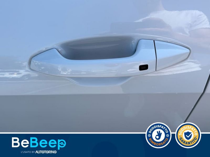 https://cdn-dk.caraffinity.it/dealer/datafiles/vehicle/images/800/35456/0lmlAO8RGvP7NofB.jpeg