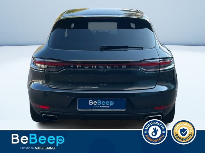 https://cdn-dk.caraffinity.it/dealer/datafiles/vehicle/images/800/35456/143kEmECe3On4LNG.jpeg