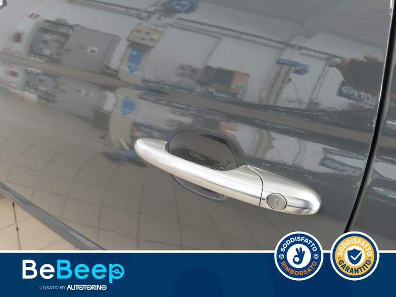 https://cdn-dk.caraffinity.it/dealer/datafiles/vehicle/images/800/35456/1CAXz7iWYprIQy0Z.jpeg
