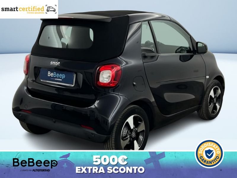 https://cdn-dk.caraffinity.it/dealer/datafiles/vehicle/images/800/35456/1CDGUhvpPoi0Y8xW.jpeg