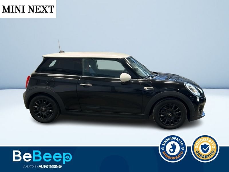 https://cdn-dk.caraffinity.it/dealer/datafiles/vehicle/images/800/35456/1Uh8MBFzXJIYzj1y.jpeg
