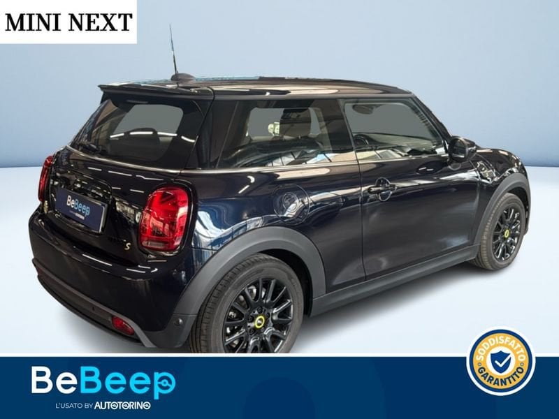https://cdn-dk.caraffinity.it/dealer/datafiles/vehicle/images/800/35456/2NcjBvtjwEZiOYrm.jpeg
