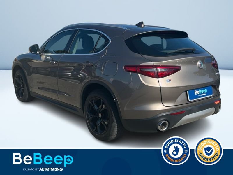 https://cdn-dk.caraffinity.it/dealer/datafiles/vehicle/images/800/35456/3k1UzdxMGPfPhCV5.jpeg