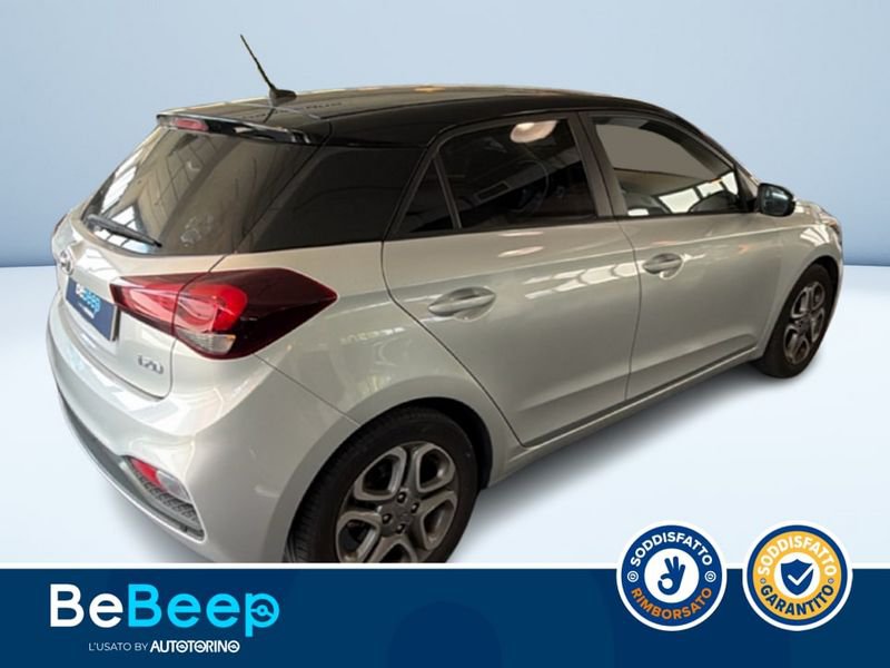 https://cdn-dk.caraffinity.it/dealer/datafiles/vehicle/images/800/35456/3s5rYFgcDgEkZok6.jpeg