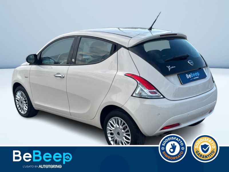 https://cdn-dk.caraffinity.it/dealer/datafiles/vehicle/images/800/35456/3wz8PEp7HoT8IYbf.jpeg