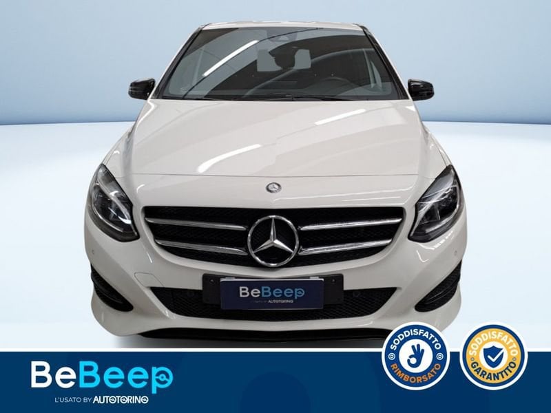 https://cdn-dk.caraffinity.it/dealer/datafiles/vehicle/images/800/35456/49Ns1RjvYcA0PAeE.jpeg