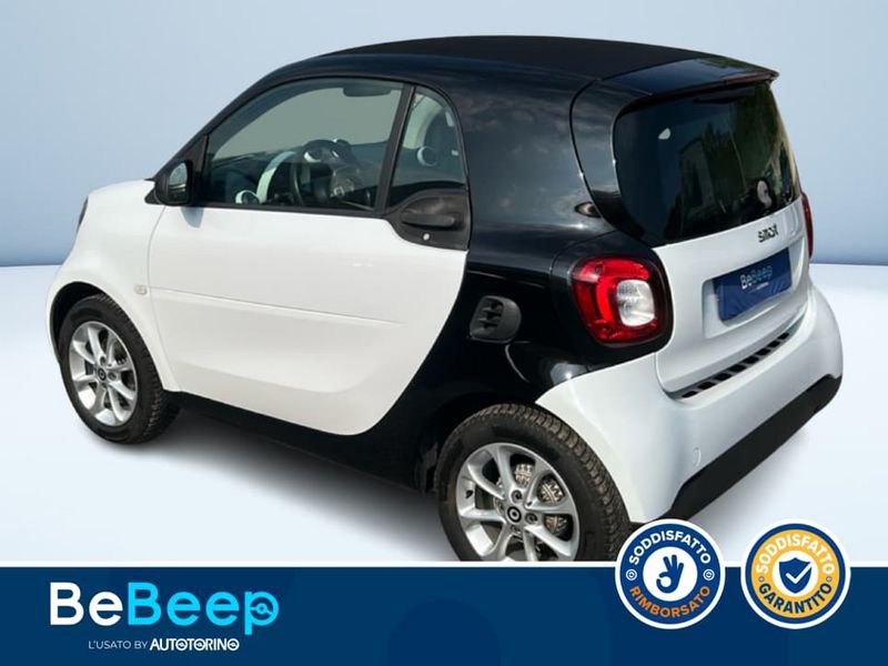 https://cdn-dk.caraffinity.it/dealer/datafiles/vehicle/images/800/35456/4O8FWuAdajAo4nMe.jpeg