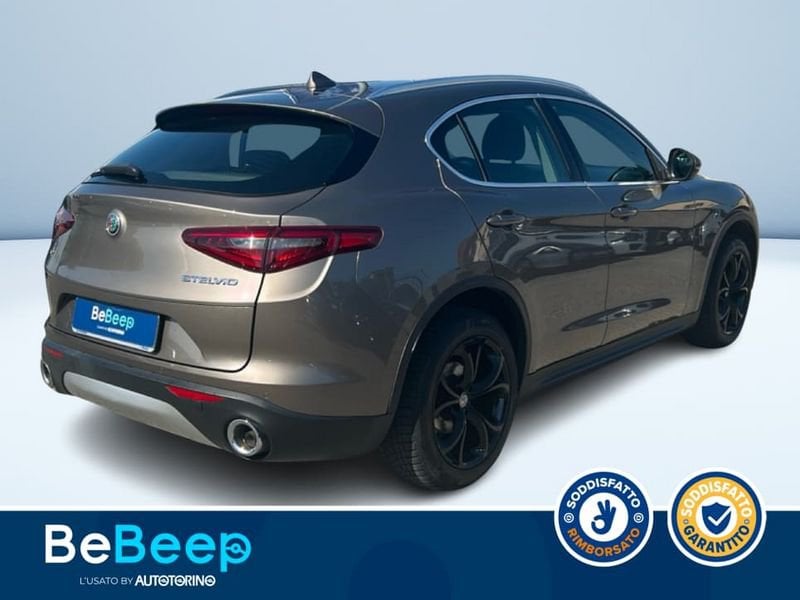 https://cdn-dk.caraffinity.it/dealer/datafiles/vehicle/images/800/35456/5E9nBXB4p3wEP7XN.jpeg