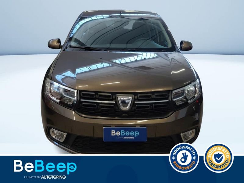 https://cdn-dk.caraffinity.it/dealer/datafiles/vehicle/images/800/35456/5mRdihX6H0pIEUVa.jpeg