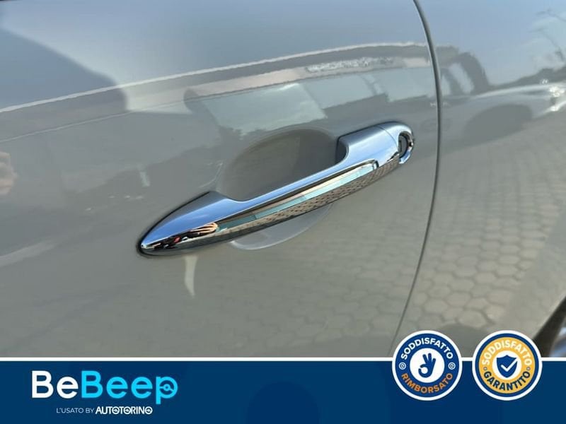 https://cdn-dk.caraffinity.it/dealer/datafiles/vehicle/images/800/35456/6kuihbdAOTojNkQD.jpeg