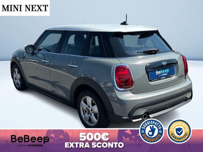 https://cdn-dk.caraffinity.it/dealer/datafiles/vehicle/images/800/35456/6pAaj8g36gdHCJxh.jpeg