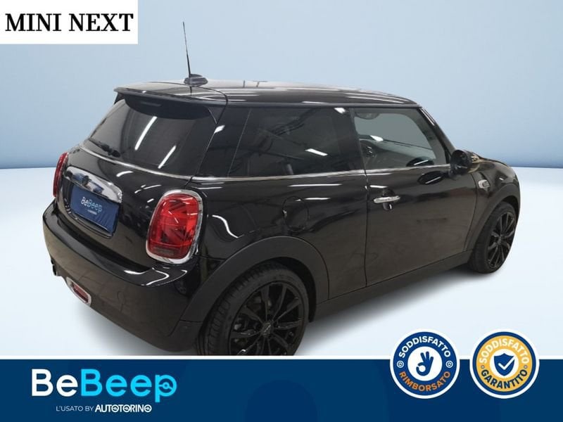 https://cdn-dk.caraffinity.it/dealer/datafiles/vehicle/images/800/35456/7uaX0jRFWTzCDVEs.jpeg