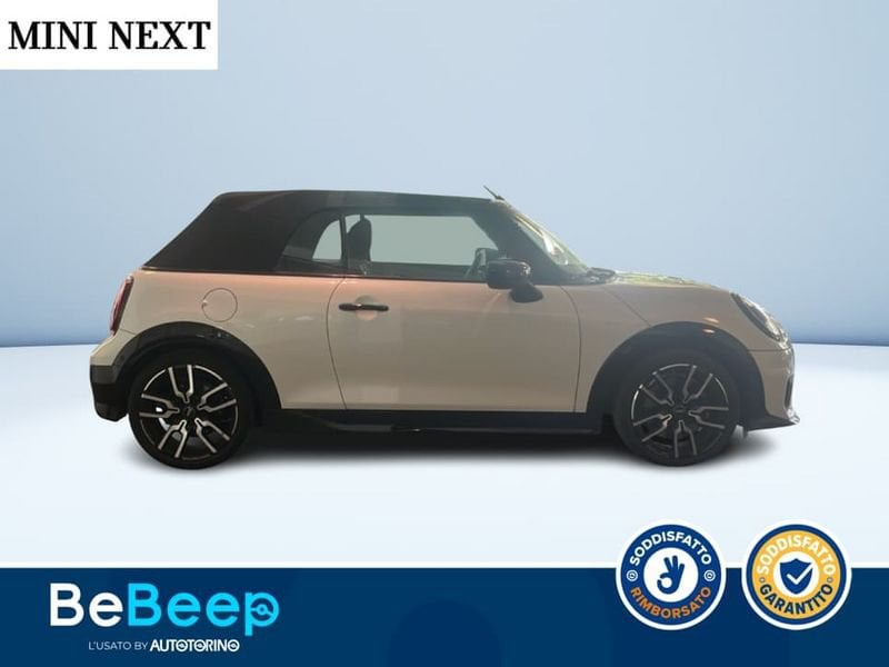 https://cdn-dk.caraffinity.it/dealer/datafiles/vehicle/images/800/35456/88EFjVN9eWDc4LCX.jpeg