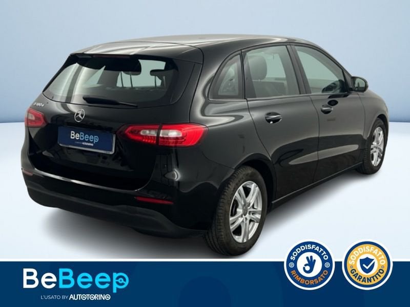https://cdn-dk.caraffinity.it/dealer/datafiles/vehicle/images/800/35456/8ifnoxtxli1chkRu.jpeg