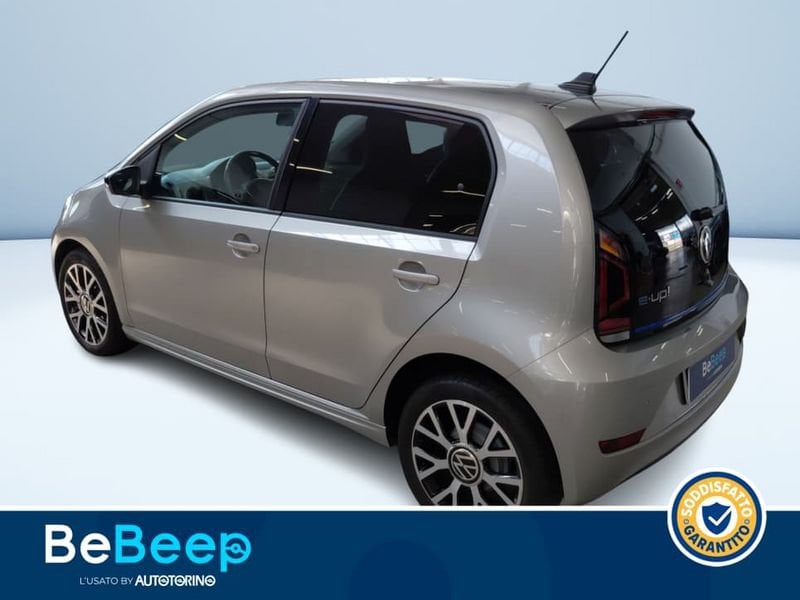 https://cdn-dk.caraffinity.it/dealer/datafiles/vehicle/images/800/35456/8oARjPnBoYKeCPSv.jpeg