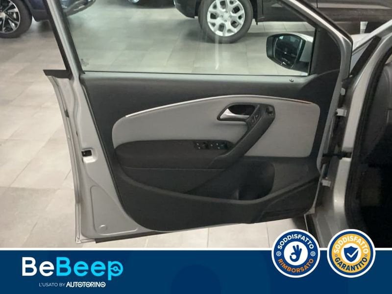 https://cdn-dk.caraffinity.it/dealer/datafiles/vehicle/images/800/35456/91DLspDh7WYjqV5h.jpeg