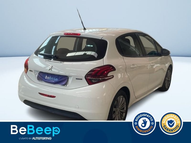 https://cdn-dk.caraffinity.it/dealer/datafiles/vehicle/images/800/35456/9C6yq8adposVGuad.jpeg