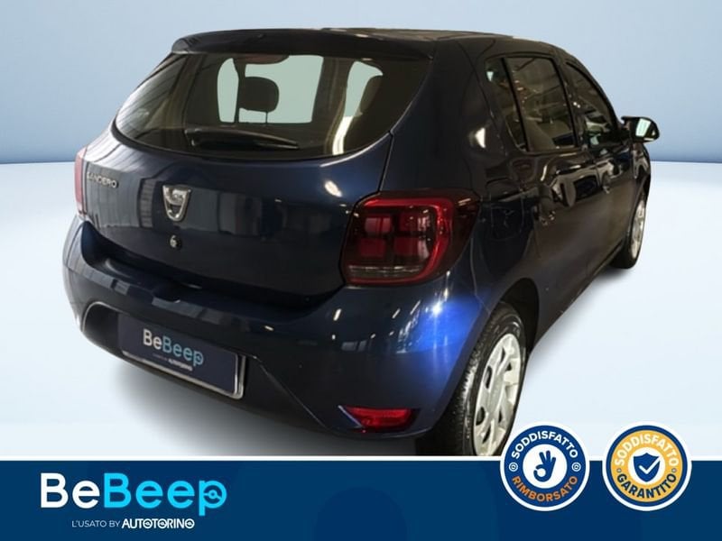 https://cdn-dk.caraffinity.it/dealer/datafiles/vehicle/images/800/35456/9Gv4pj8LOyOR26NU.jpeg