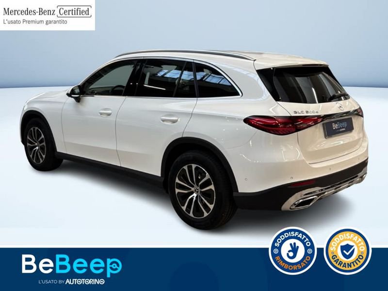 https://cdn-dk.caraffinity.it/dealer/datafiles/vehicle/images/800/35456/A8a6obiAOcGdaaUV.jpeg