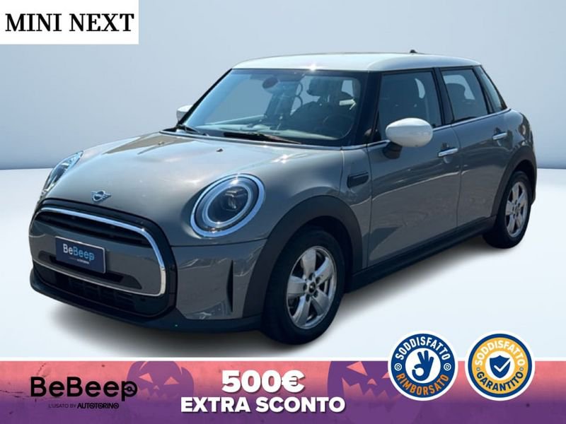 https://cdn-dk.caraffinity.it/dealer/datafiles/vehicle/images/800/35456/AMVeWVKGe9LyoRB9.jpeg?format=jpeg