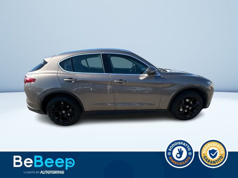 https://cdn-dk.caraffinity.it/dealer/datafiles/vehicle/images/800/35456/B82ZtRLtvq42gMxN.jpeg