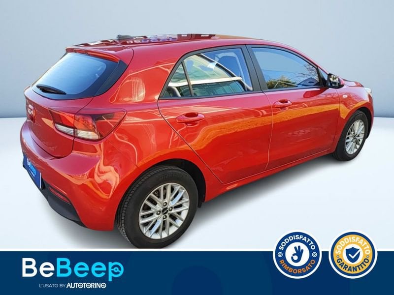 https://cdn-dk.caraffinity.it/dealer/datafiles/vehicle/images/800/35456/BDm3iFPmTeMgUlP8.jpeg