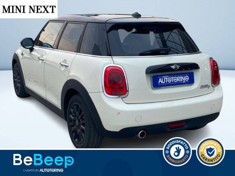 https://cdn-dk.caraffinity.it/dealer/datafiles/vehicle/images/800/35456/BuMyjdWJG177g81e.jpeg