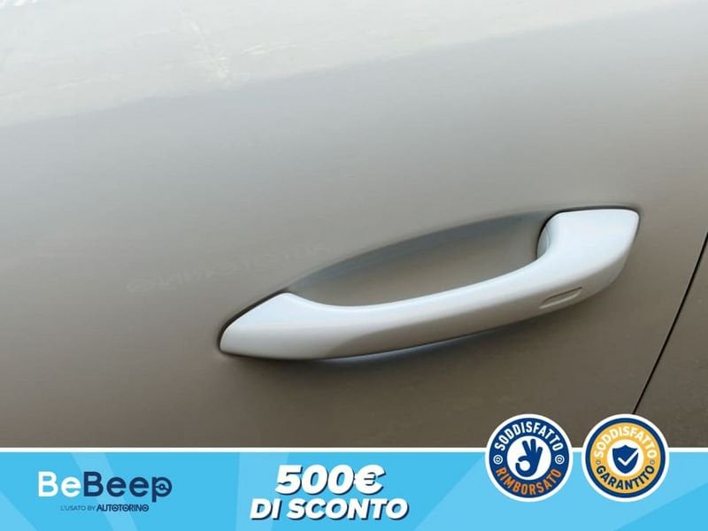 https://cdn-dk.caraffinity.it/dealer/datafiles/vehicle/images/800/35456/BxtfdFF9BVNfvUeE.jpeg