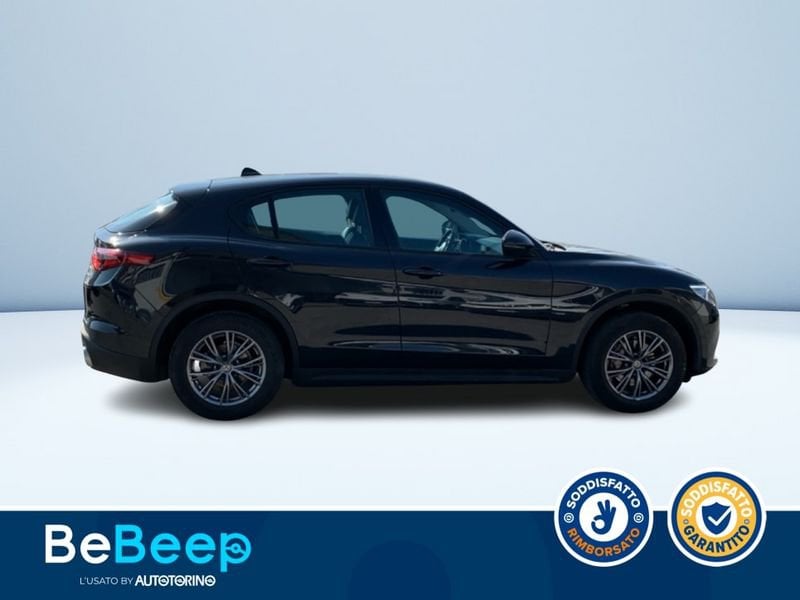 https://cdn-dk.caraffinity.it/dealer/datafiles/vehicle/images/800/35456/CNVGG9QeWhIP6920.jpeg