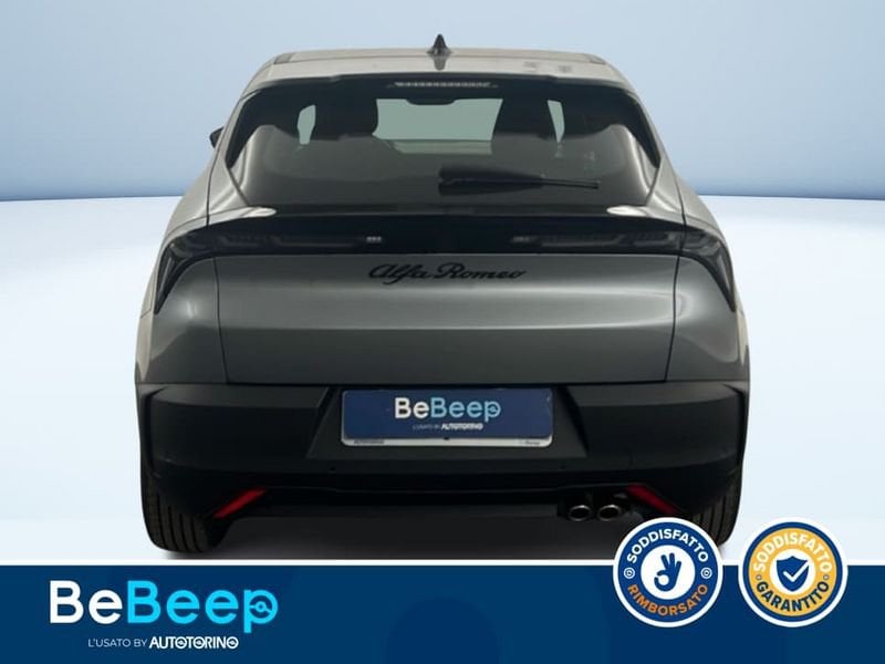https://cdn-dk.caraffinity.it/dealer/datafiles/vehicle/images/800/35456/CQezF46A9lG7apV6.jpeg