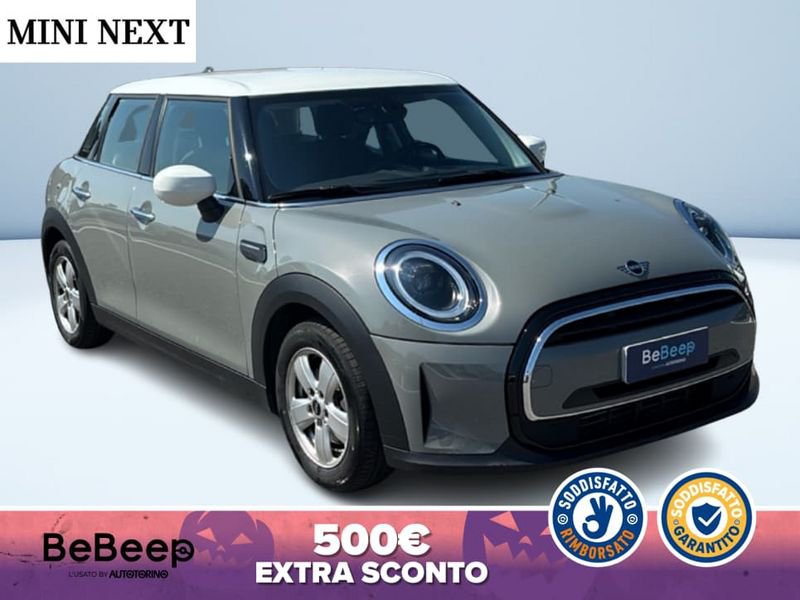 https://cdn-dk.caraffinity.it/dealer/datafiles/vehicle/images/800/35456/CXtB44vopwYHs1Qu.jpeg