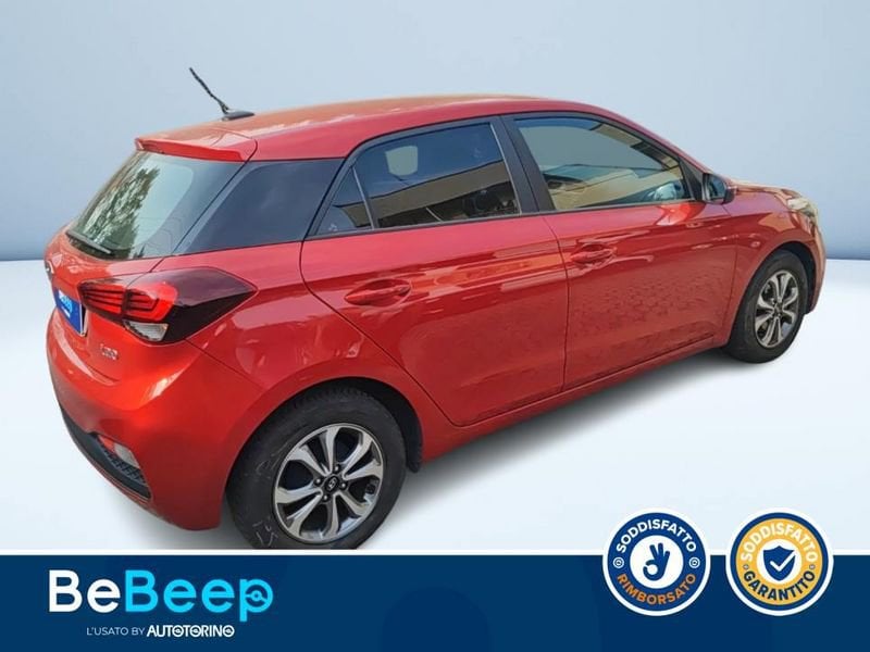 https://cdn-dk.caraffinity.it/dealer/datafiles/vehicle/images/800/35456/CdkJBmBBiUk6eDsF.jpeg