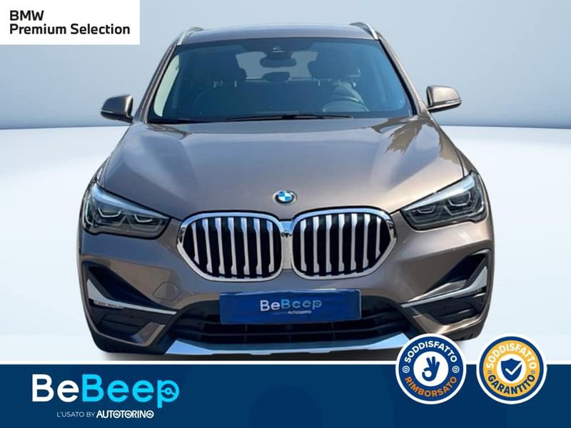https://cdn-dk.caraffinity.it/dealer/datafiles/vehicle/images/800/35456/CroygSkvWJYISblO.jpeg