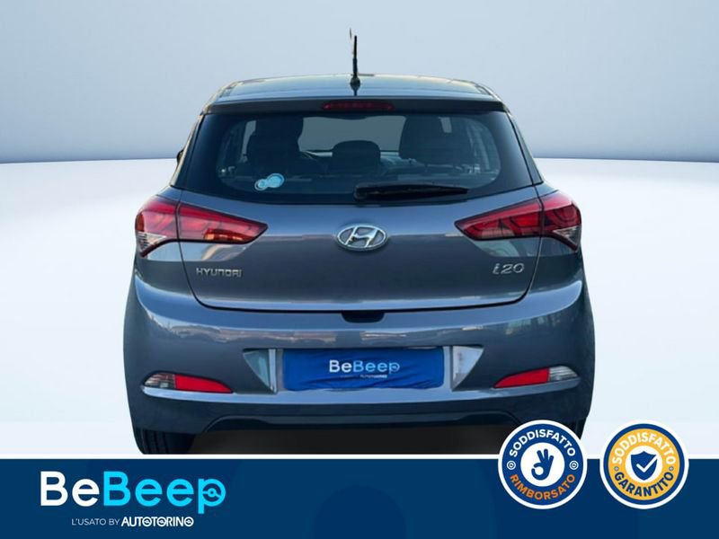 https://cdn-dk.caraffinity.it/dealer/datafiles/vehicle/images/800/35456/DX31u79jBzFF9NPB.jpeg