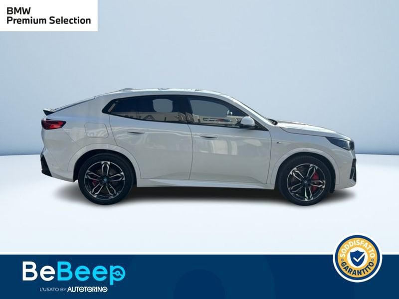 https://cdn-dk.caraffinity.it/dealer/datafiles/vehicle/images/800/35456/DdhNOjJcXgLvROuM.jpeg