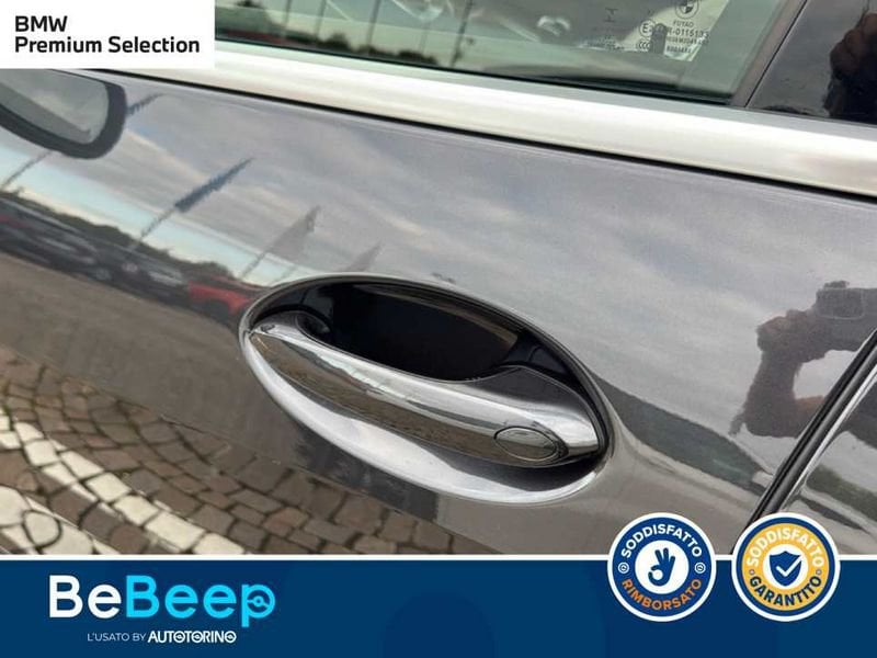 https://cdn-dk.caraffinity.it/dealer/datafiles/vehicle/images/800/35456/Ey9cRT1Fjd73wSgI.jpeg