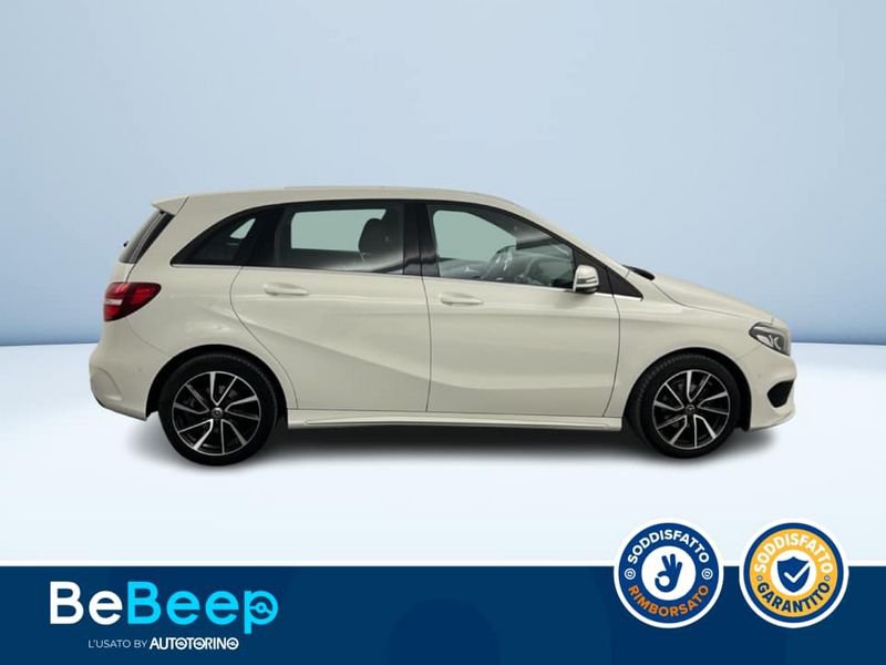 https://cdn-dk.caraffinity.it/dealer/datafiles/vehicle/images/800/35456/Ezw7Hx7JdGGaNBKm.jpeg