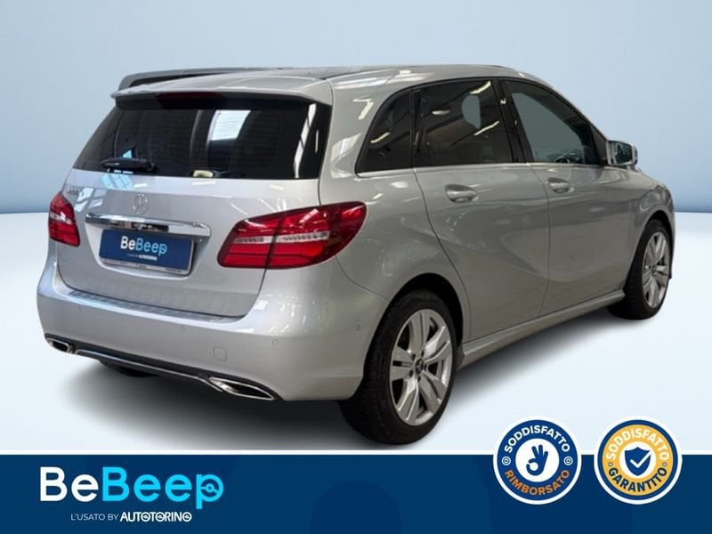 https://cdn-dk.caraffinity.it/dealer/datafiles/vehicle/images/800/35456/FKdIkaj5YKtG3knL.jpeg