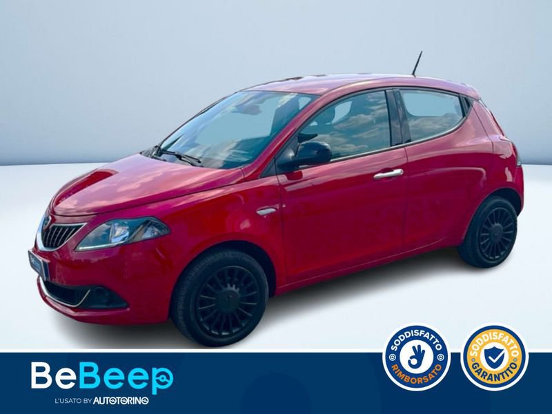 https://cdn-dk.caraffinity.it/dealer/datafiles/vehicle/images/800/35456/Fl6aQarRMeuWwiiS.jpeg?format=jpeg