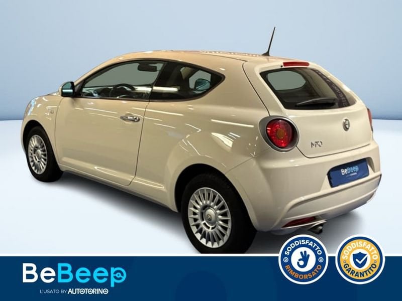 https://cdn-dk.caraffinity.it/dealer/datafiles/vehicle/images/800/35456/GGIACuocSZTACLQd.jpeg