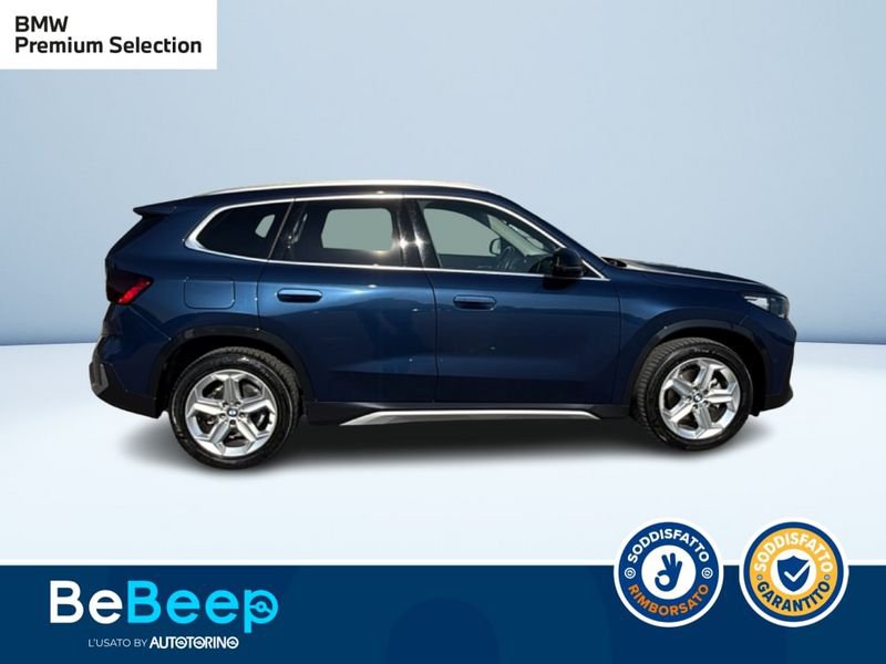 https://cdn-dk.caraffinity.it/dealer/datafiles/vehicle/images/800/35456/GMD1HDrQ95lKN446.jpeg