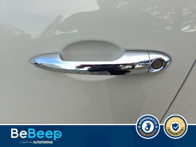 https://cdn-dk.caraffinity.it/dealer/datafiles/vehicle/images/800/35456/GrExt5hRZrI2KHqa.jpeg
