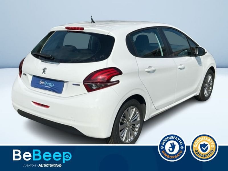 https://cdn-dk.caraffinity.it/dealer/datafiles/vehicle/images/800/35456/HHuqoBkHUXBBuIcj.jpeg