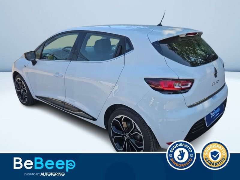 https://cdn-dk.caraffinity.it/dealer/datafiles/vehicle/images/800/35456/I8leaBlX1INfz8nl.jpeg