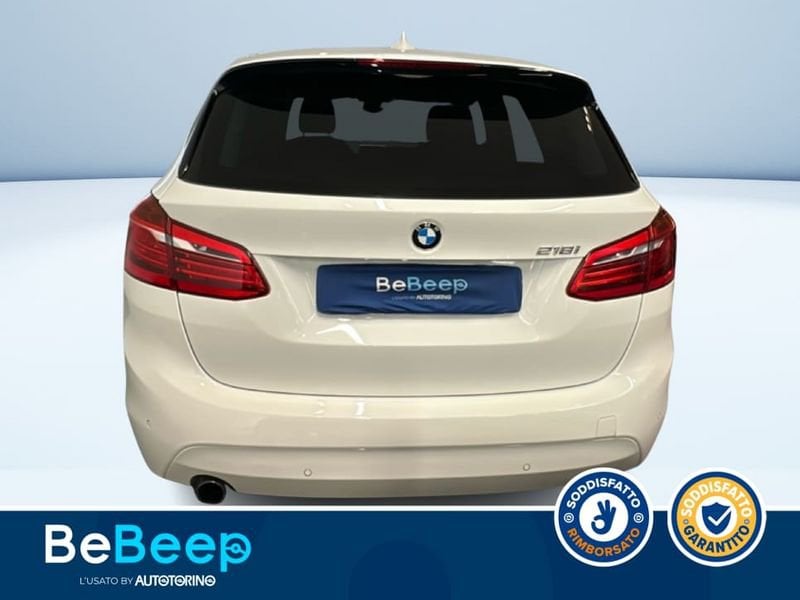 https://cdn-dk.caraffinity.it/dealer/datafiles/vehicle/images/800/35456/IeFfNUeXjHvVj6ds.jpeg