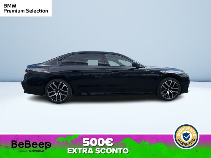 https://cdn-dk.caraffinity.it/dealer/datafiles/vehicle/images/800/35456/Issrxce3Fx3kUCjr.jpeg