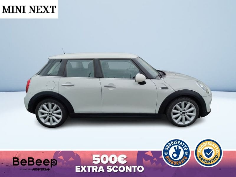 https://cdn-dk.caraffinity.it/dealer/datafiles/vehicle/images/800/35456/L8NC3gafG2yNwxXt.jpeg