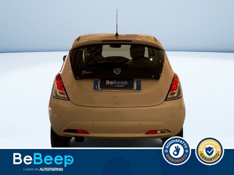 https://cdn-dk.caraffinity.it/dealer/datafiles/vehicle/images/800/35456/LuzFtLMROII50I4B.jpeg