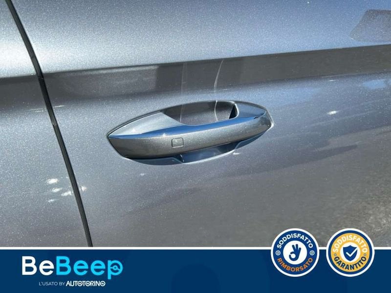 https://cdn-dk.caraffinity.it/dealer/datafiles/vehicle/images/800/35456/MBTsWN5KCcKgBzaU.jpeg