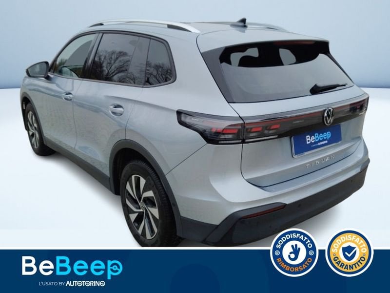 https://cdn-dk.caraffinity.it/dealer/datafiles/vehicle/images/800/35456/MCf66YdEPpa8MQRF.jpeg